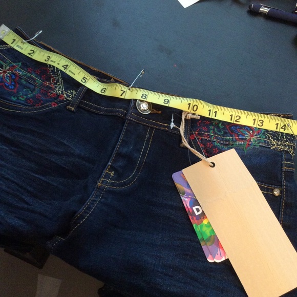 Ladies jeans - Picture 10 of 11